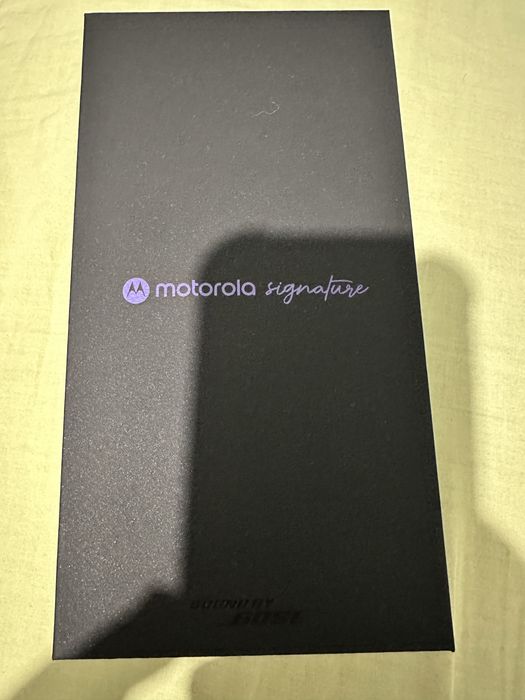 Motorola Signature 5G