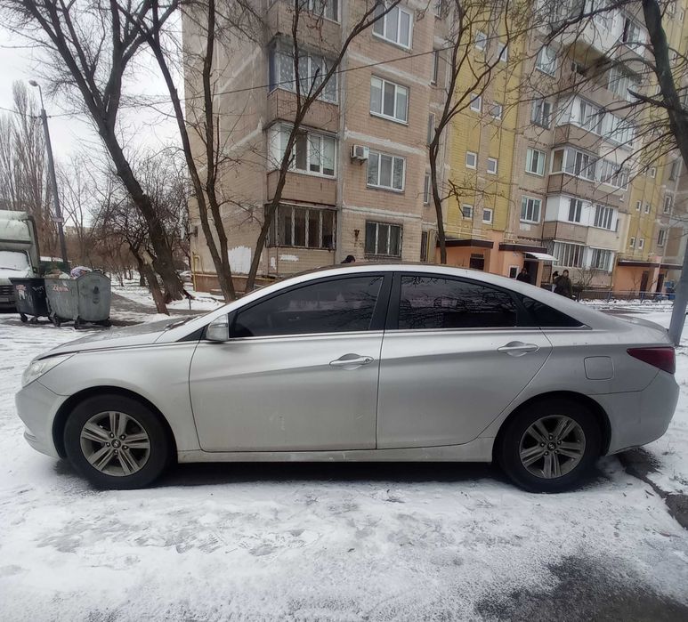 Hyundai Sonata 2.0 2012 Газ
