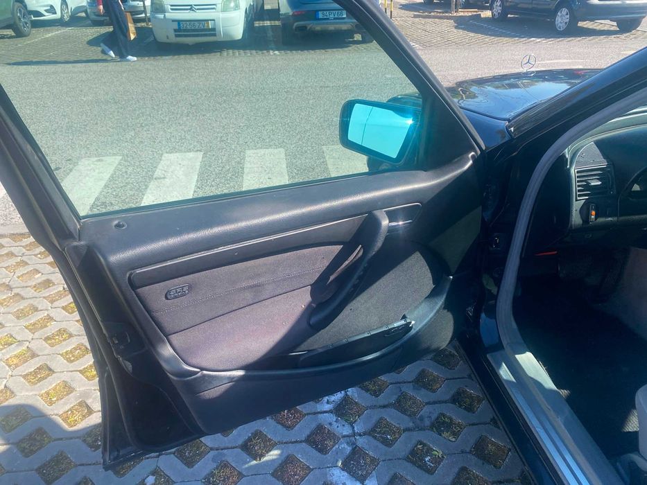 Mercedes-Benz C 220 — fotografia 6