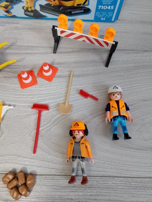 Playmobil City Life Roboty drogowe 71045