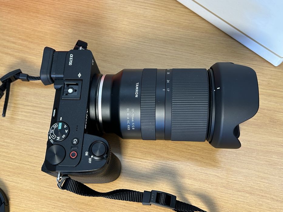 Sony a6700 + Tamron 17-70mm F/2.8 Como nova!