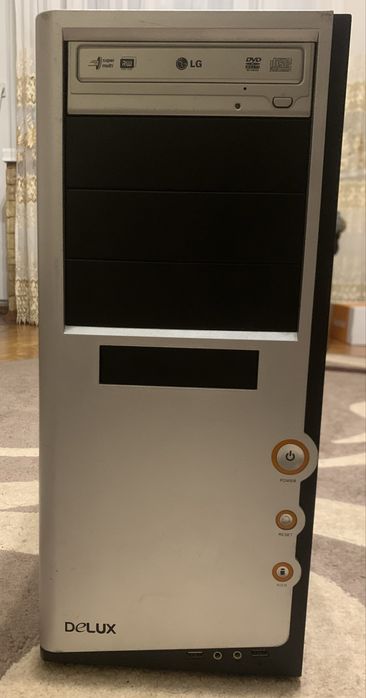 Корпус компютера Deluxe