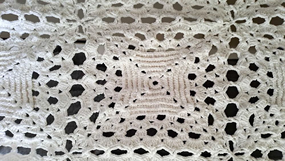 White Crochet Bedspread430580767193845766