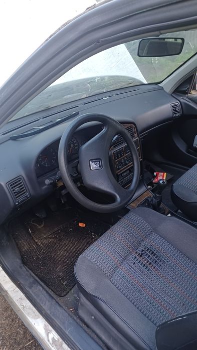 Двигатель мотор  коробка  пежо 405