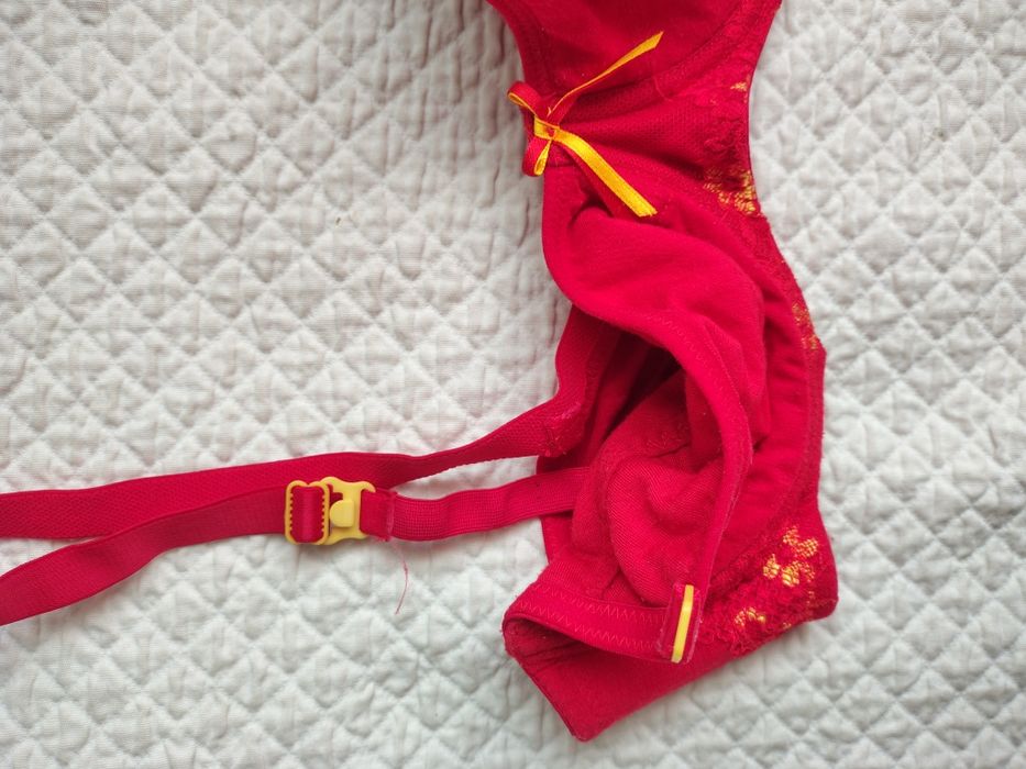 Бюстгальтер для годування