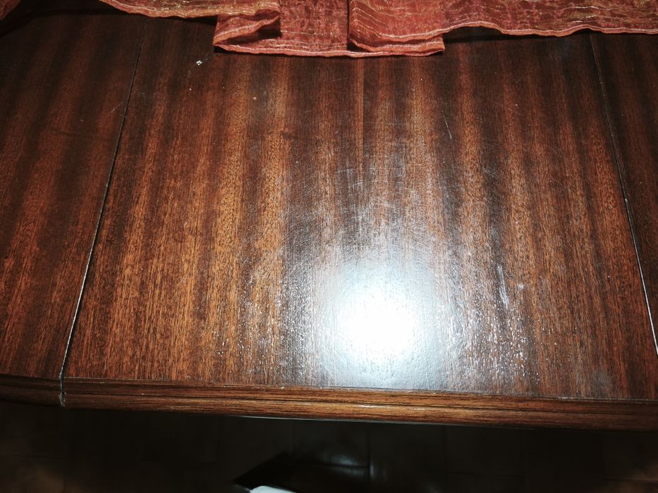 Mesa jantar e 4 cadeiras em cerejeira