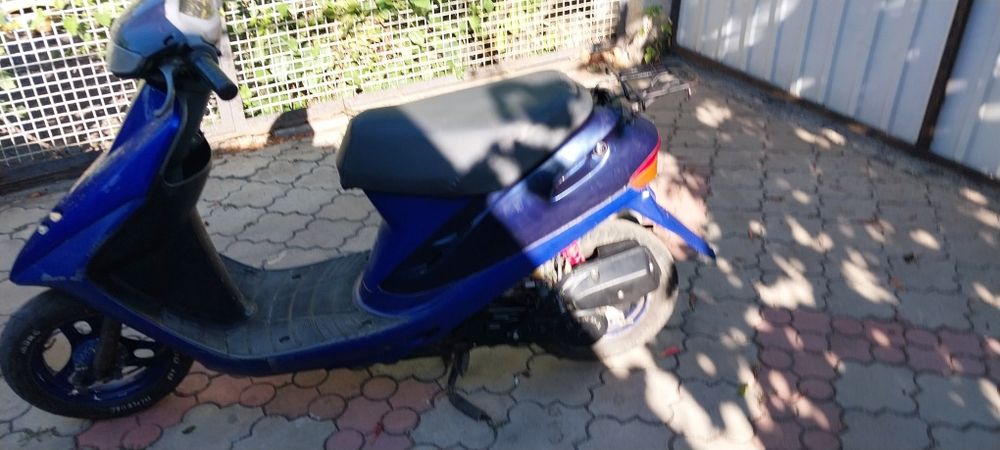 Продам скутер хонда дио 27 в хорошем состояние