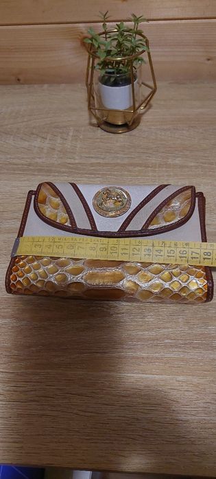 Excelente Carteira Cavalinho Original