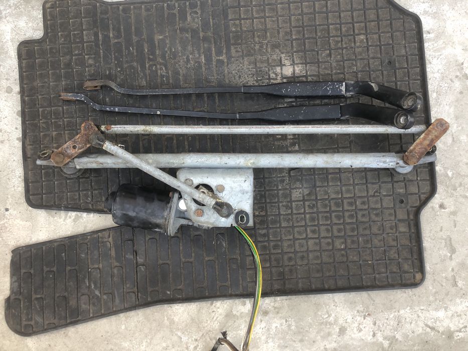 Склоочисник трапеція моторчик двірників Opel Vectra b