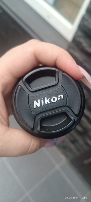 Продаю обьєктив Nikon