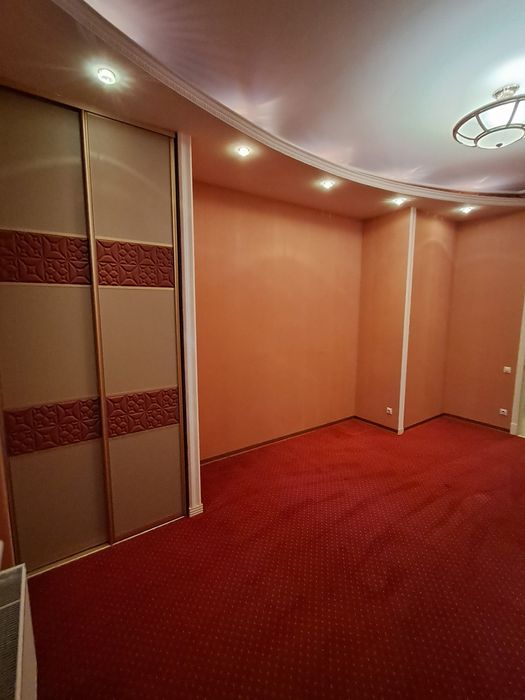 Продажа Помещение 200 м2 П.Поле