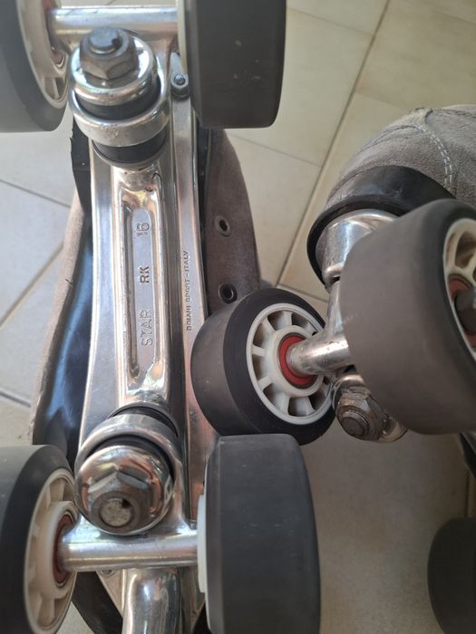 Conjunto de botas de Hóquei em Patins  JET.