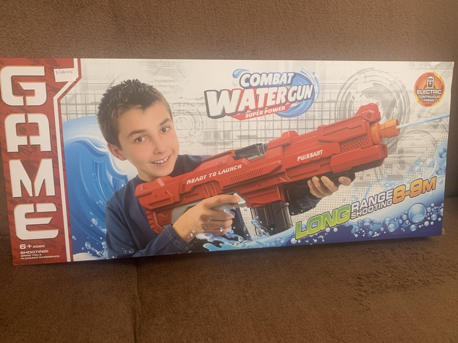 Pistolet na wode.