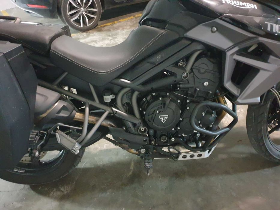 Moto triumph tiger xrx 800