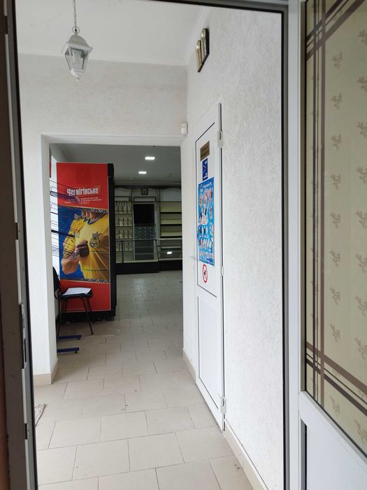 Продаж  комерційного приміщення  в Красилові Н