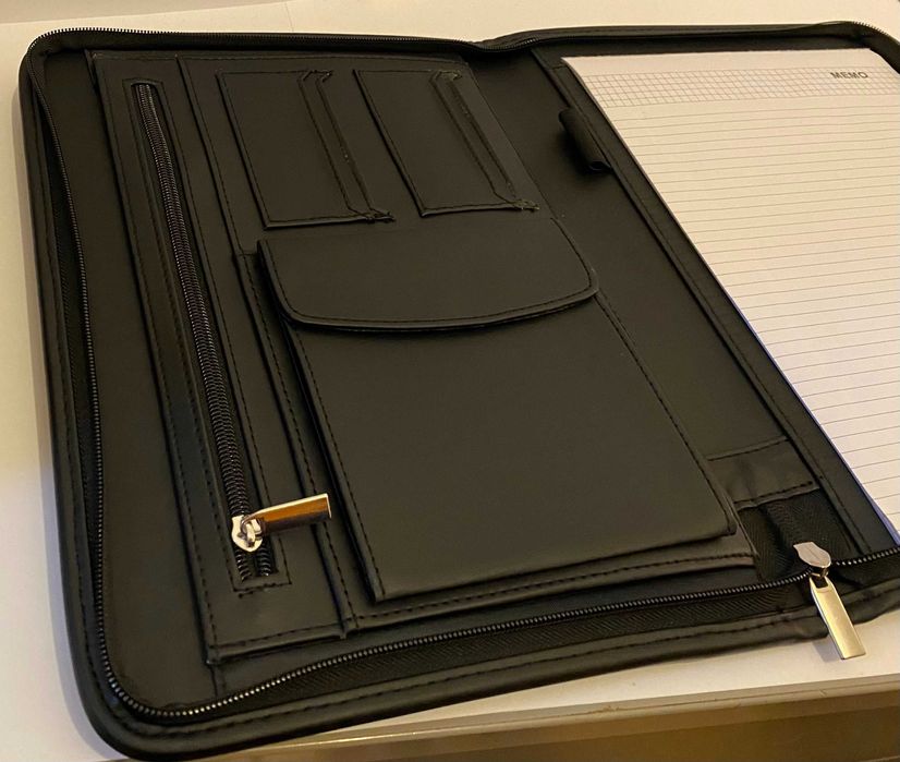 Pasta Porta-Documentos com Fecho