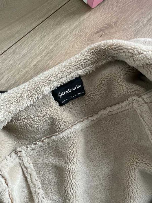 Kurtka zimowa ramoneska kożuszek stradivarius S