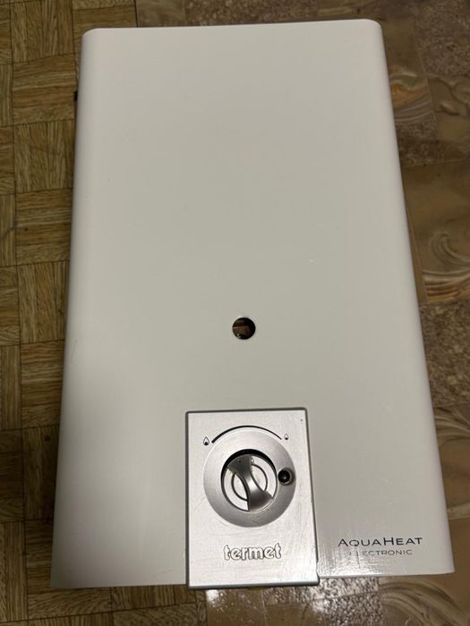 Газовий двоконтурний котел+колонка 5 000 за все ,можливий продаж окрем