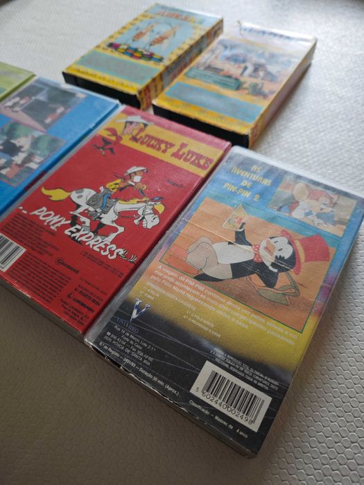 Conjunto de cassetes VHS infantis (Anos 90) - Português/Espanhol