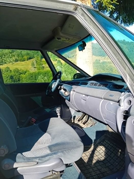 Renault Espace III 2,0 16V benzyna 2002 r genialny minivan w historii motoryzacji