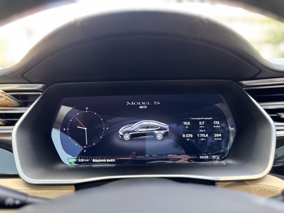 Tesla model S 85 європа