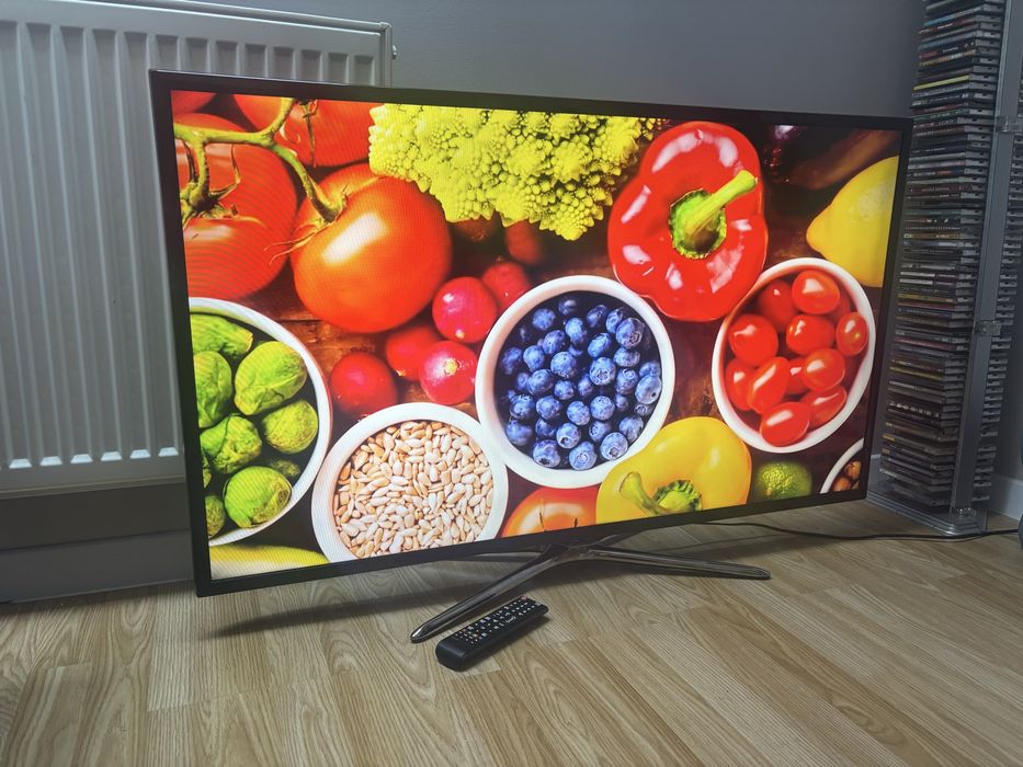 Телевізор Samsung UE46F5570SS [ FULL HD / SMART TV / Wi-Fi ]