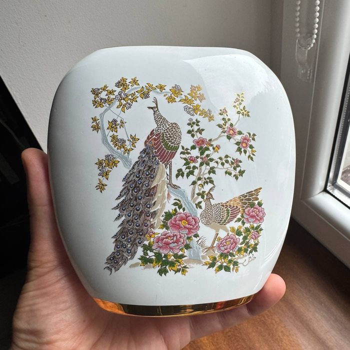 Wazon Pawie/ Ptaki Porcelana Grecja 24 k złocone