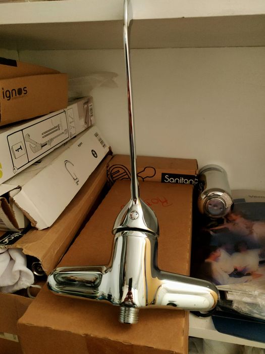 Extendable-handle mixer faucet64551391427971120