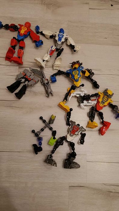 Roboty do składania