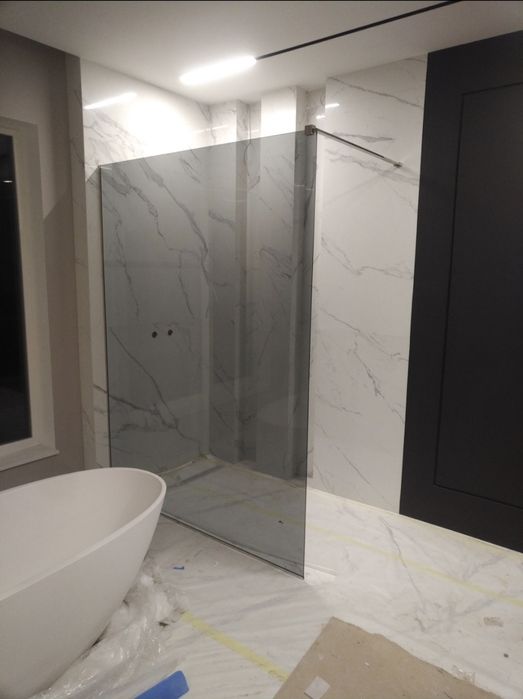 Скидки 30%. Стеклянные Душевые кабины, Перегородки .