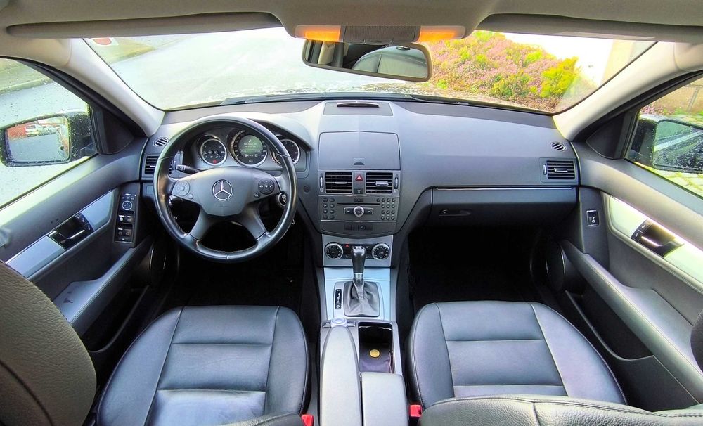 Mercedes-Benz C350 CDI V6 Avantgarde - Nacional