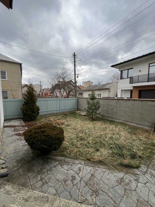 Дуплекс в ЦЕНТРІ міста 274м2