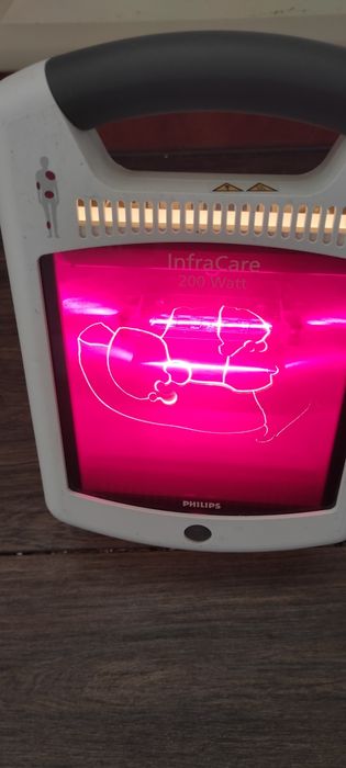 Lampa rozgrzewająca