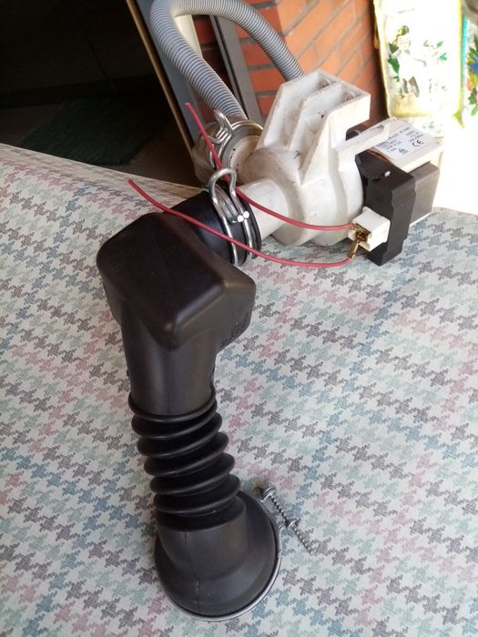 Bomba água máquina de lavar roupa e tubo de extração