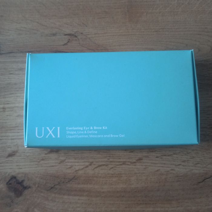 Uxi Beauty Everlasting eye & brow kit zestaw do makijażu Moccachino