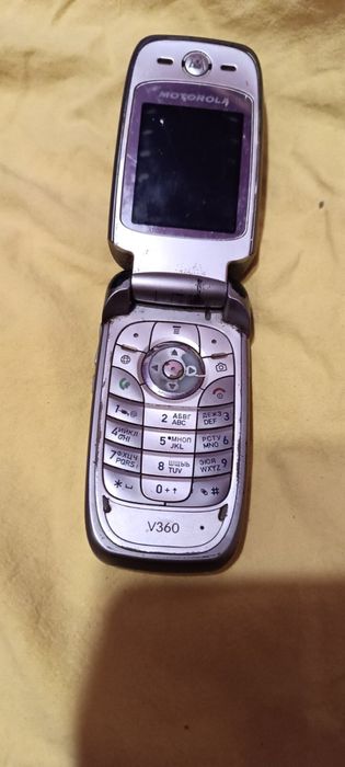 Продается телефон