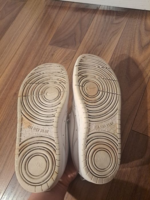 Nike Court Borough Low