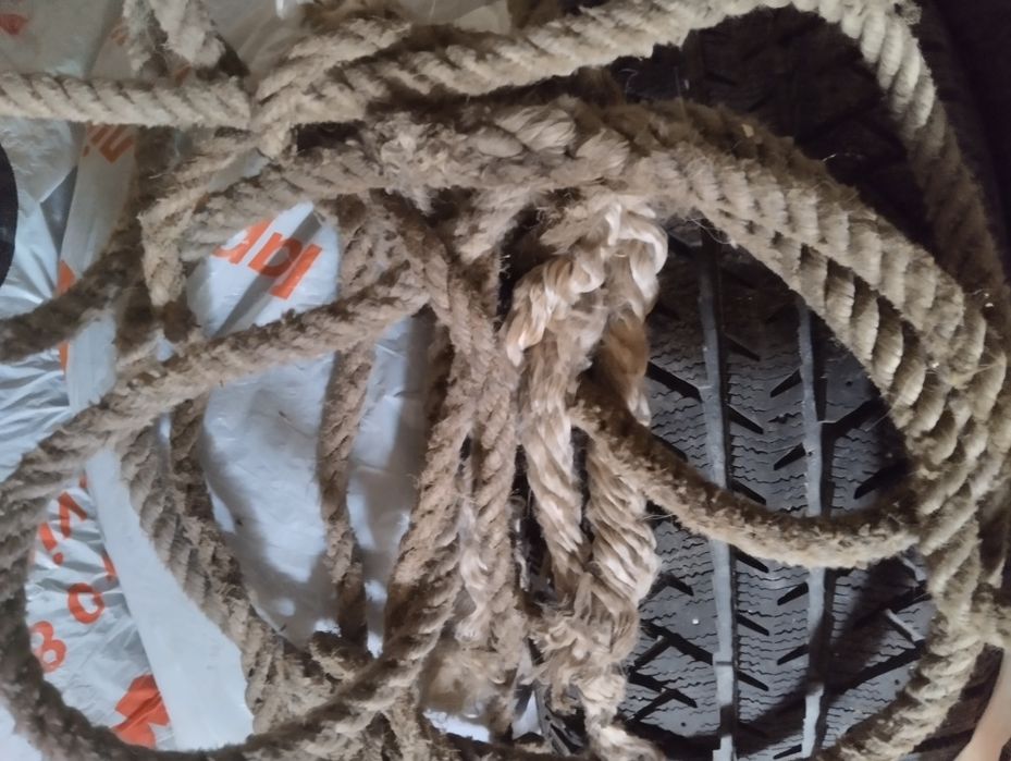 Тросы канаты автомобильные и другие