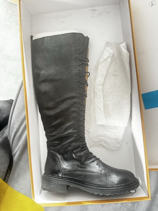 Шкіряні чоботи Estro