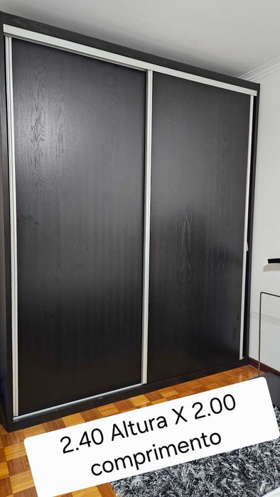 Mobiliária de quarto