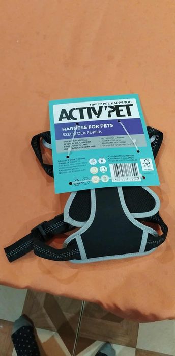 Nowe  szelki  dla psa
