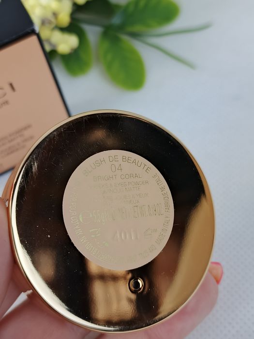 Gucci Blush de Beauté 04 Bright Coral – Róż do policzków i oczu