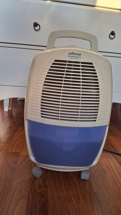 Desumidificador de ar Ufesa