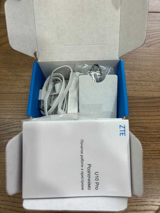 Модем ZTE 4G UFi U10 Pro (1102805) White