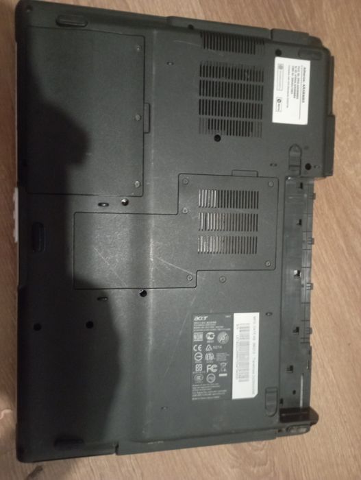 Acer travelmate 2420 старый ноутбук