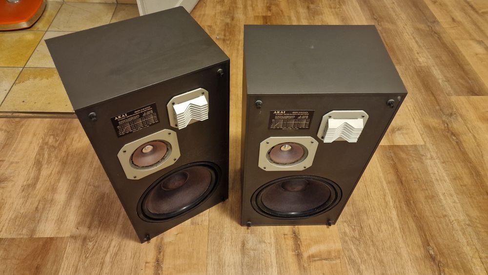 Akai SR 1400 kolumny głośnikowe