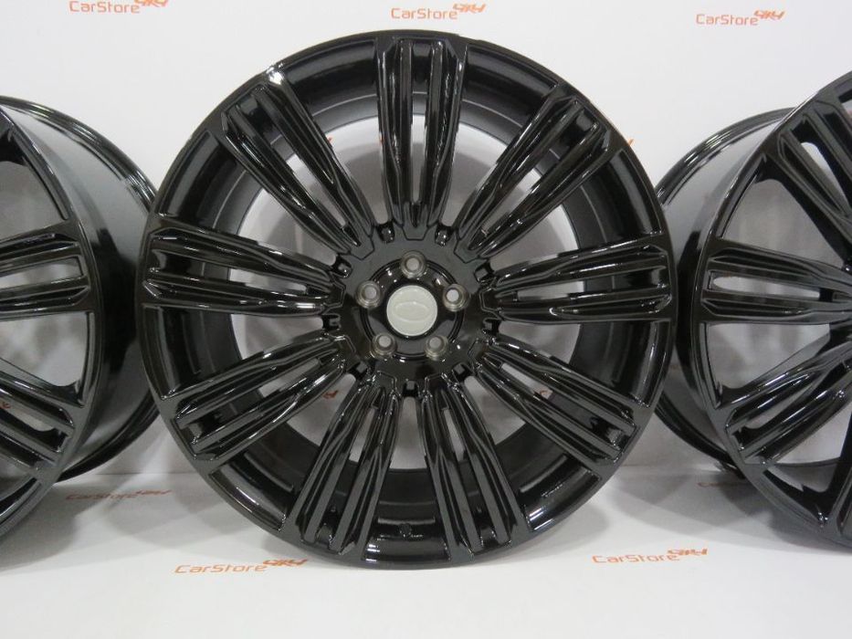 Jantes Look Range Rover Velar 22'' x 9.5 et 45 5x108 Preto Brilhante