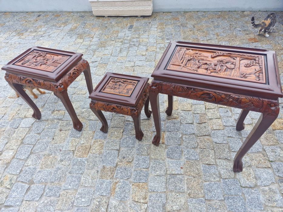 Restored antique side tables in Lousada64739415849986120