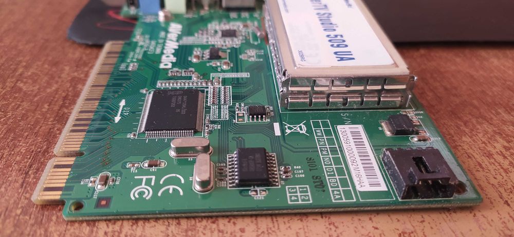 ТВ тюнер AVerTV Studio 509 UA AVerMedia