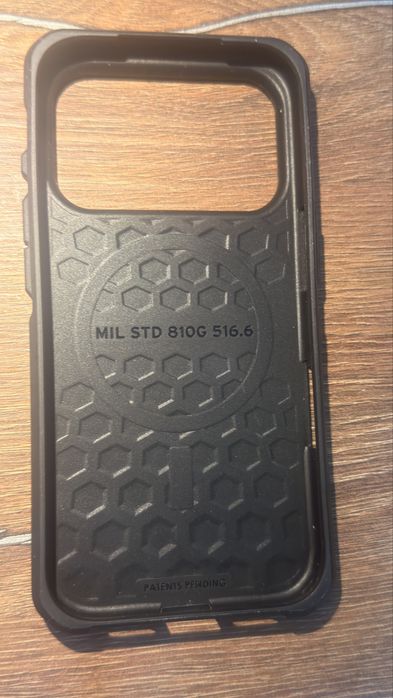 Oryginalne atui iPhon 17 pro